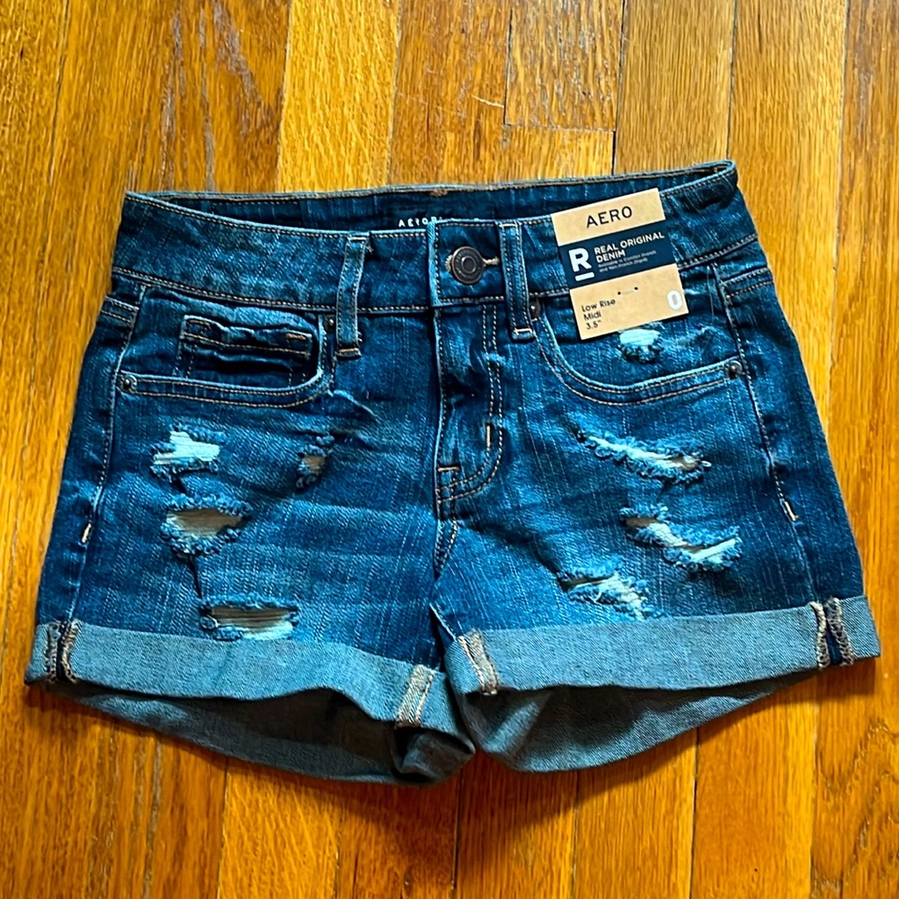 Aeropostale low rise midi denim shorts, 3.5” inseam.